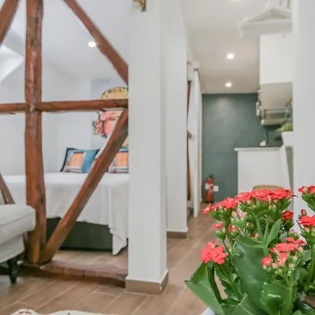 Alfama Lyfe - Historic In Fado District Apartamento
