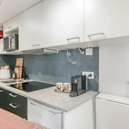 Alfama Lyfe - Historic In Fado District Apartamento *