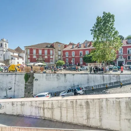 Alfama Lyfe - Historic In Fado District Lissabon