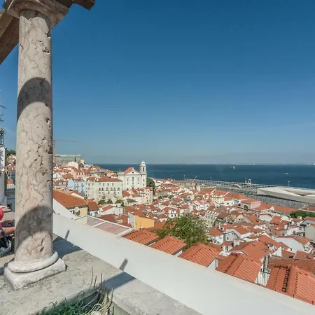 Alfama Lyfe - Historic In Fado District Lissabon